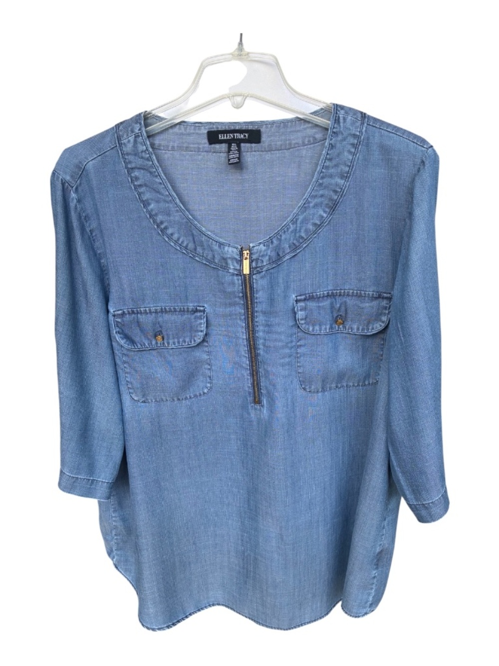 Ellen Tracy Blue Chambray Top (3/4 Sleeve Length)-Size L